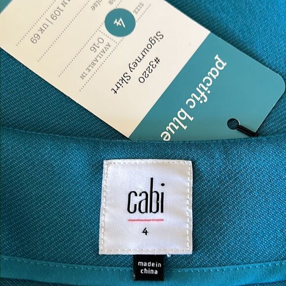 Cabi Turquoise Blue Sigourney Skirt Size 4 ( fits larger, see measurements) NWT - Picture 10 of 11